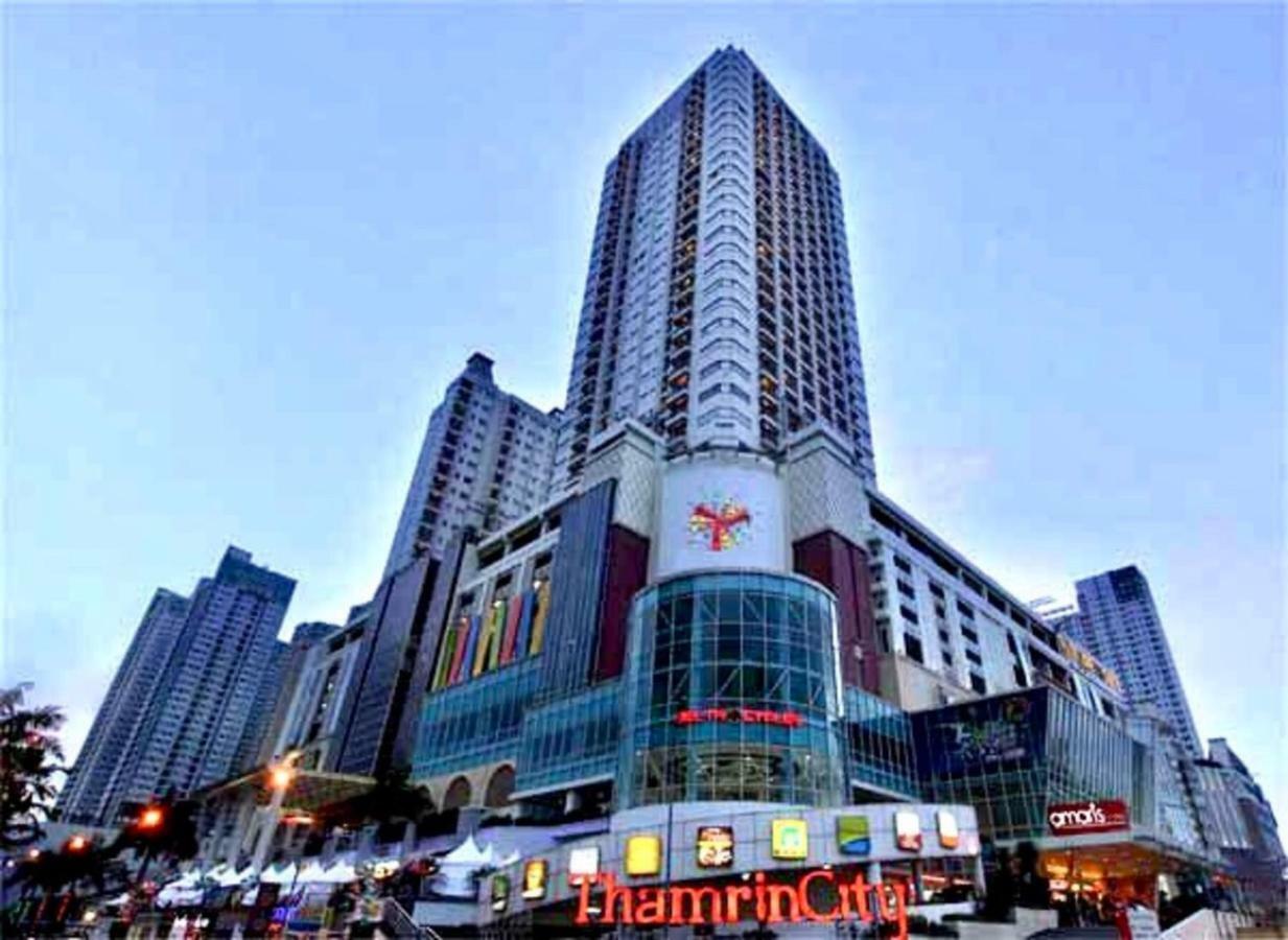 Cosmo Terrace At Thamrin City Giacarta Esterno foto