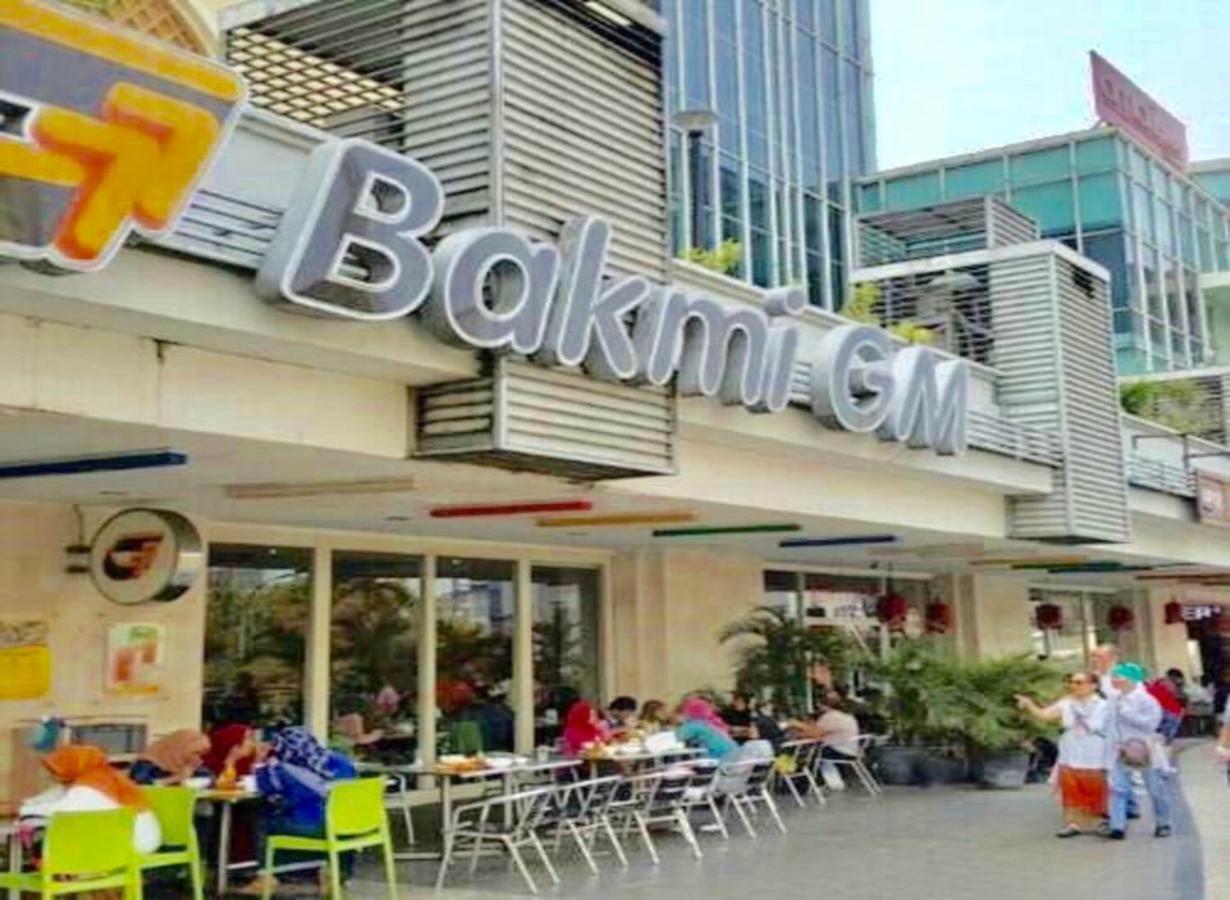 Cosmo Terrace At Thamrin City Giacarta Esterno foto